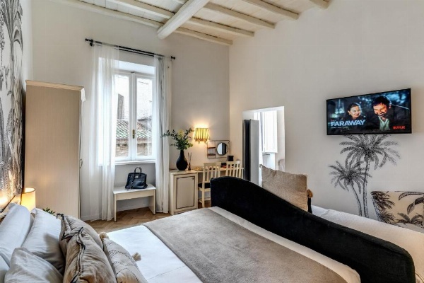 Baboon Room image 19