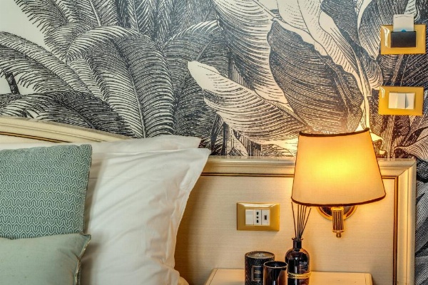 Baboon Room image 29